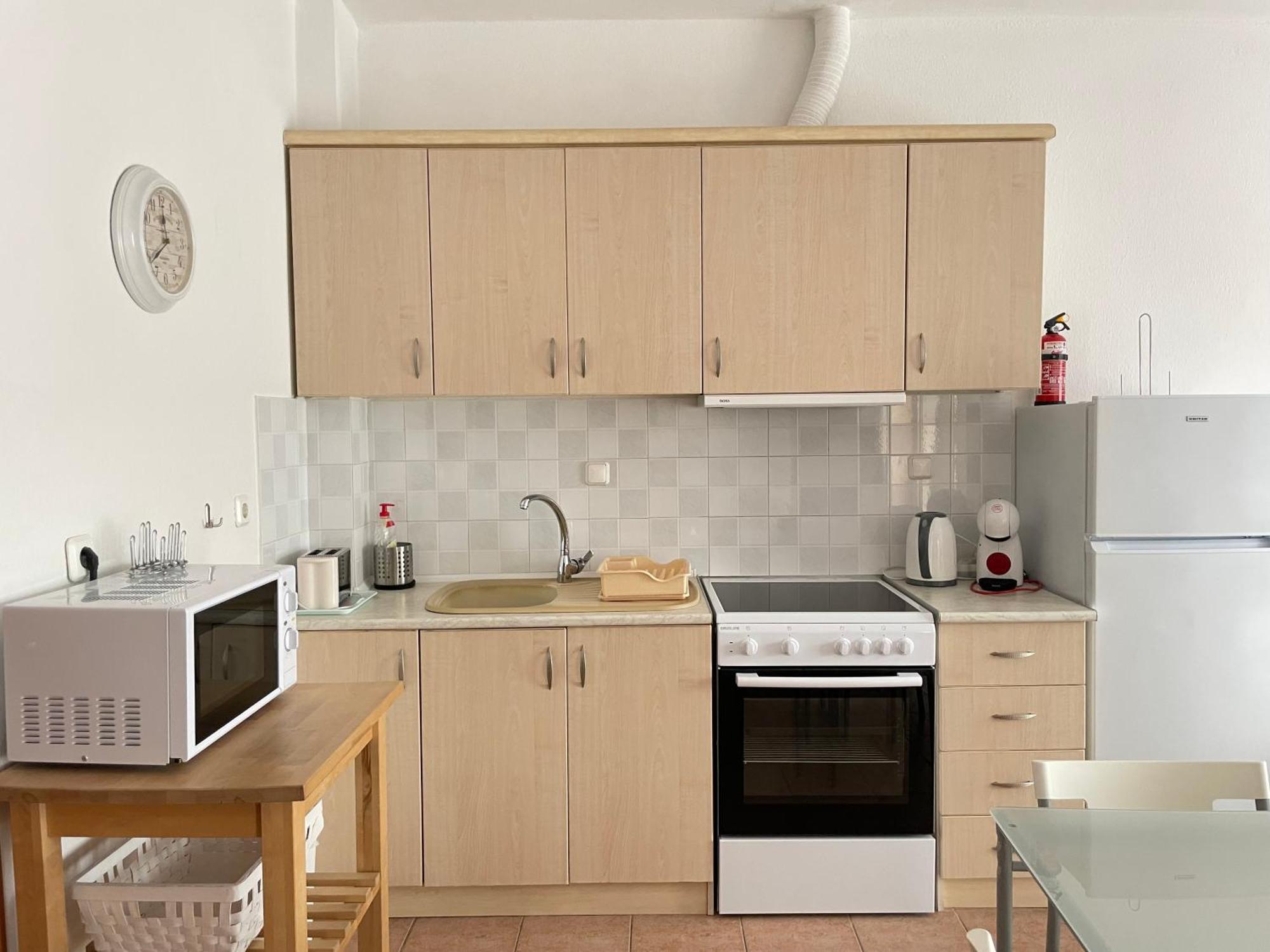 Sea View Apartments 2 Криопиги Экстерьер фото